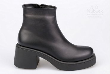 Жіночі черевики (ботильйони) Ilona 112-024
