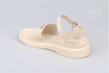Жіночі босоніжки Ilona 194-219 cream