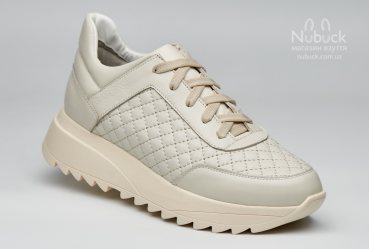 Жіночі кросівки Morento 21155-033 milk