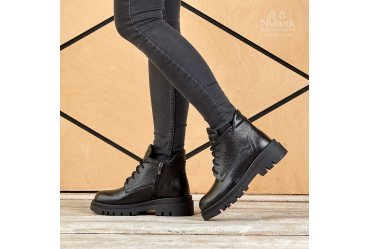 Зимние женские ботинки Morento AST-138 black